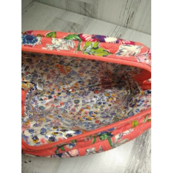VERA BRADLEY Iconic Floral Coral Medium Zip Cosmetic Bag AND Checkbook Cover LOT - Picture 3 of 8